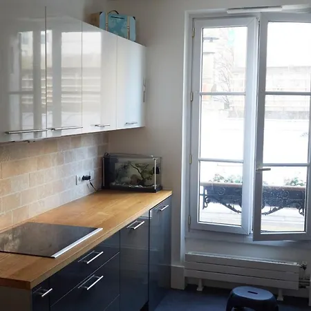 Calm, Cosy And Spacious - Batignolles